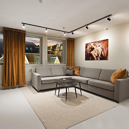 Arctic Homes - Downtown Penthouse Tromsø Buitenkant foto
